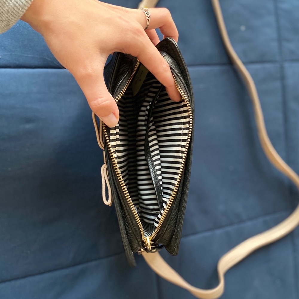 Kate Spade Bow Purse - Picture 2 of 2